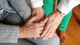 Sein Leben legal zu beenden, etwa im Falle einer unheilbaren Erkrankung, ist seit eineinhalb ...