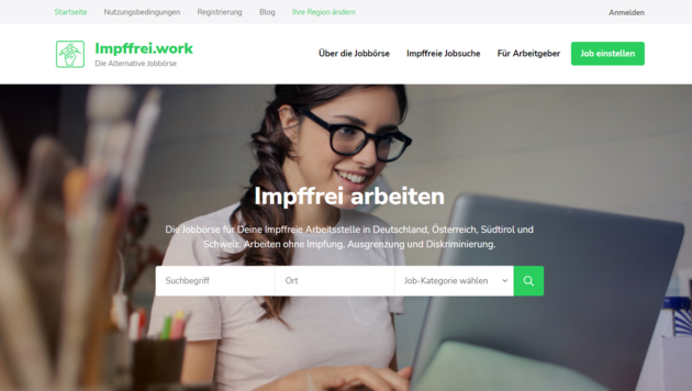 Auf der Plattform "Impffrei.work" können sich Personen ohne Impfzertifikat nach freien Stellen umsehen. (Bild: screenshot/impffrei.work)