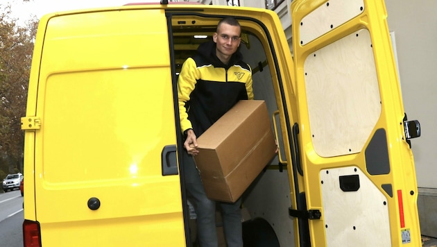 For the first time, the postal workers delivered 200 million parcels. (Bild: Christian Jauschowetz)