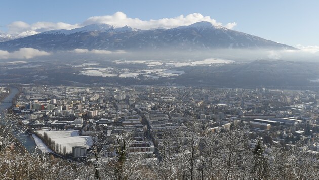 Ein technischer Defekt in einem Umspannwerk sorgte für ein Blackout in Innsbruck. (Bild: Birbaumer Christof)