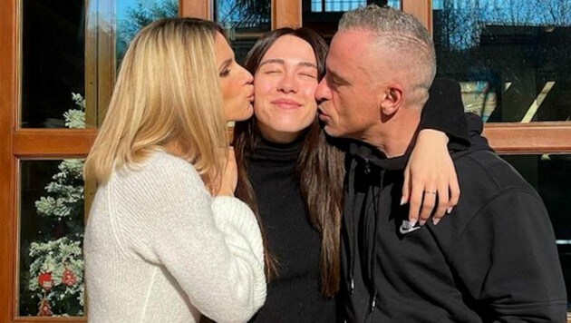 Michelle Hunziker und Eros Ramazzotti feiern gemeinsam mit Tochter Aurora ihren 25. Geburtstag. (Bild: Instagram.com/therealauroragram)