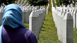 Gedenkstätte in Potocari-Srebrenica (Bild: APA/AFP/ELVIS BARUKCIC)