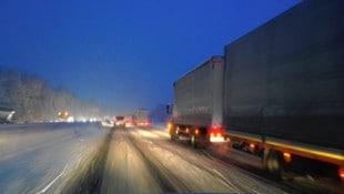 Das Wetter im Winter ist für Autofahrer eine Herausforderung. (Bild: Pail Sepp)