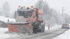 Das große Schneechaos blieb dieses Mal aus (Archivbild). (Bild: P. Huber)