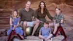 Mit diesem schönen Familienfoto wünschen der Herzog und die Herzogin von Cambridge allen frohe Weihnachten. (Bild: Duke and Duchess of Cambridge)
