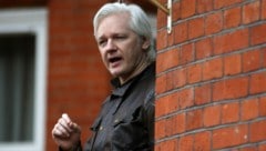 Julian Assange drohen bis zu 175 Jahre Haft, im schlimmsten Fall droht ihm sogar die Todesstrafe. (Bild: AFP)