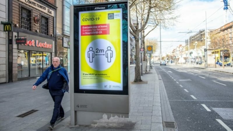 Irland kämpft derzeit massiv gegen die Omikron-Variante (Bild: AFP)