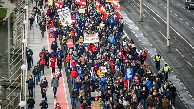 Demo in Linz (Bild: Alexander Schwarzl)