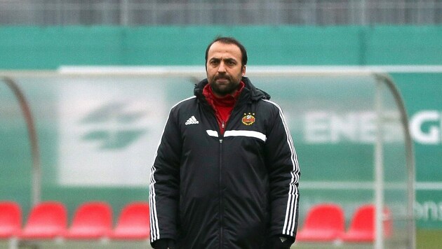 Muhammet Akagündüz hat bei den Wienern verschieden Nachwuchsmannschaften betreut und bringt die UEFA -Pro-Lizenz mit. (Bild: GEPA pictures)