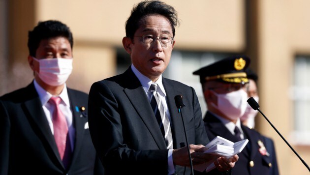 Japan‘s Prime Minister Fumio Kishida (Bild: AP)