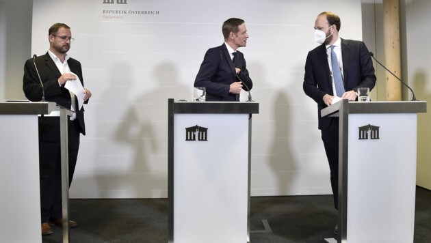 Im Oktober einigten sich die Oppositionsparteien FPÖ, SPÖ und NEOS auf die Einsetzung des neuen Ausschusses. (Bild: APA/HANS PUNZ)