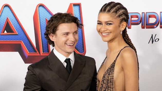 Tom Holland und Zendaya bei der Premiere des Films „Spider-Man: No Way Home“ in Los Angeles (Bild: APA/Emma McIntyre/Getty Images/AFP)