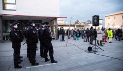 Bei den Protesten in Neunkirchen wurden Beamte verletzt (Bild: DORISSEEBACHER)