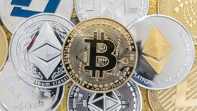 Among the many "cryptos", Bitcoin and Ether are the main focus for investors (Bild: ©Chinnapong - stock.adobe.com)
