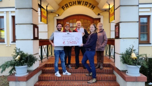 Für mehr als 200 Portionen Sterz kamen stolze 3400 € an Spenden zusammen. (Bild: Schulter Christian)