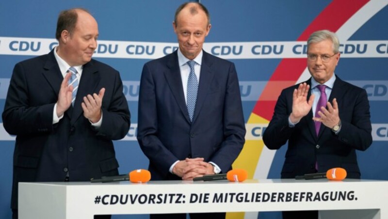 Kandidierten für den CDU-Vorsitz: Helge Braun, Friedrich Merz und Norbert Röttgen (v.l.) (Bild: The Associated Press)