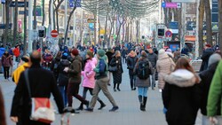 Einkaufssamstag auf der Wiener Mariahilfer Straße (Bild: Zwefo)