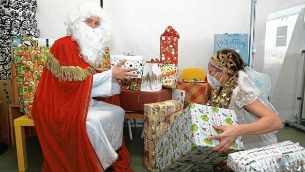 Vorbereitungen auf das Weihnachtsfest im Mutter-Kind-Heim. (Bild: Klemens Groh)