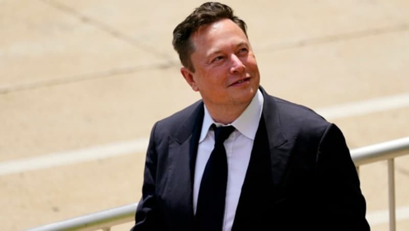 Will der neue Eigentümer Elon Musk den Kurzbotschaftendienst Twitter profitabel machen, werden wohl Änderungen notwendig werden. (Bild: AP)