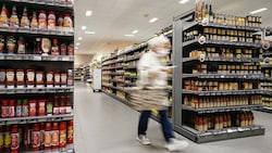 Auch in deutschen Supermärkten könnten die Lieferketten unterbrochen werden. (Bild: APA/dpa/Uwe Anspach)