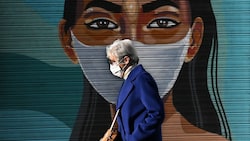 Ein mittlerweile gewohntes Bild - die Maskenpflicht im Freien kehrt in Spanien zurück. (Bild: AFP/GABRIEL BOUYS)