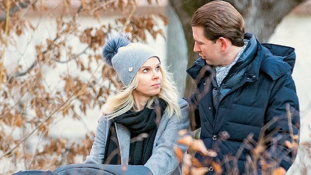 Sebastian Kurz mit Freundin Susanne und Söhnchen beim Spaziergang letztes Wochenende in Schönbrunn. Er wird erkannt und fotografiert. (Bild: zVg)