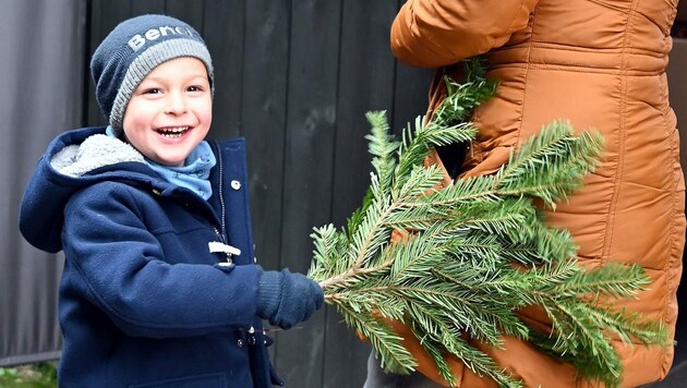 Frisch und g’sund: Für Kinder unter 12 Jahren läuft der Brauch wie früher. (Bild: SOBE HERMANN)