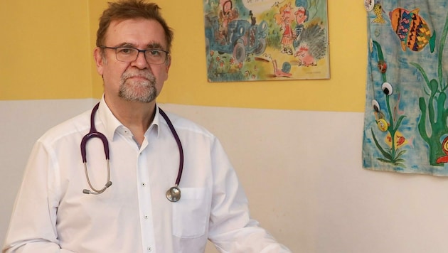 Muss ohne Nachfolger in Pension gehen: Kinderarzt Dr. Rudolf Schmitzberger. (Bild: Zwefo)