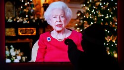 Die Queen bei ihrer Weihnachtsansprache. (Bild: AP)