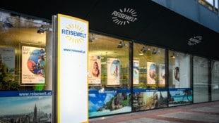 Mehrheitseigentümerin der Reisewelt ist die Raiffeisenlandesbank Oberösterreich.