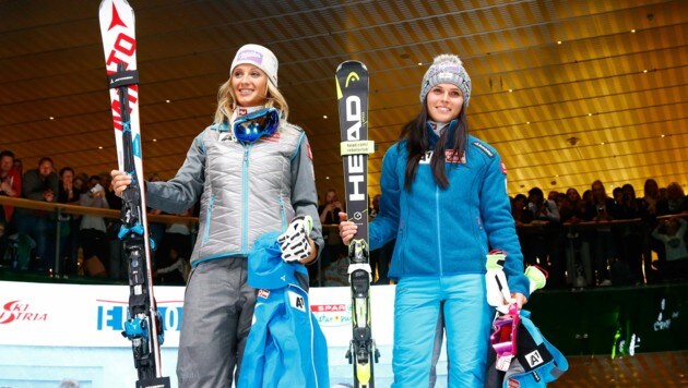 Michaela Kirchgasser (li.) und Anna Veith (re.) freuten sich sehr über die Rückkehr von Elisabeth Kappaurer in den Weltcup. (Bild: GERHARD SCHIEL)
