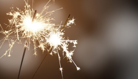 Das italienische Skiresort Courmayeur hat Pyrotechnik in Lokalen verboten. Derzeit wird auch ein ...