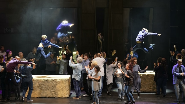 Umjubelte "Aida": in Regie, in Bild und Kostüm am Heute orientiert. (Bild: Reinhard Winkler)