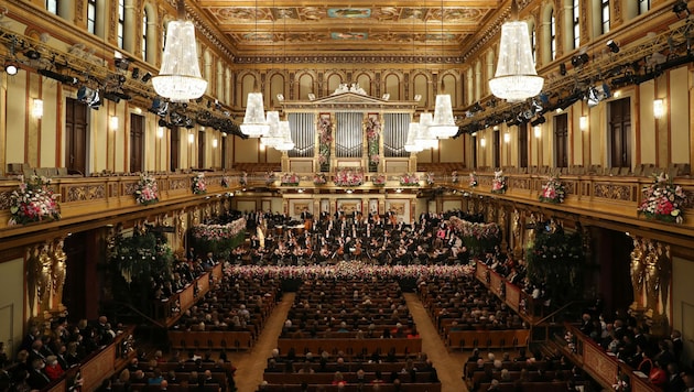 Das Neujahrskonzert der Wiener Philharmoniker ist das bekannteste Neujahrkonzert der Welt. Es wird alljährlich in mehr als 90 Länder übertragen und von mehreren Millionen Menschen live mitverfolgt. (Bild: APA/DIETER NAGL)