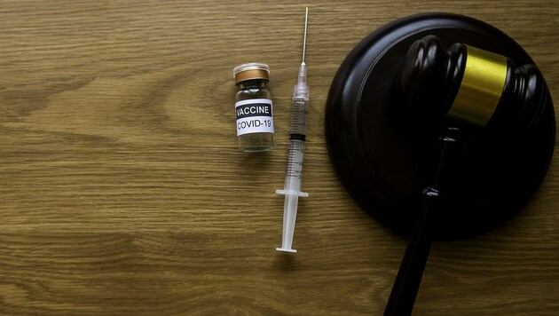 Die 54-jährige Pädagogin war nicht befugt, eine Impfung zu verabreichen. Nun muss sich die Amerikanerin vor Gericht verantworten. (Bild: stock.adobe.com)