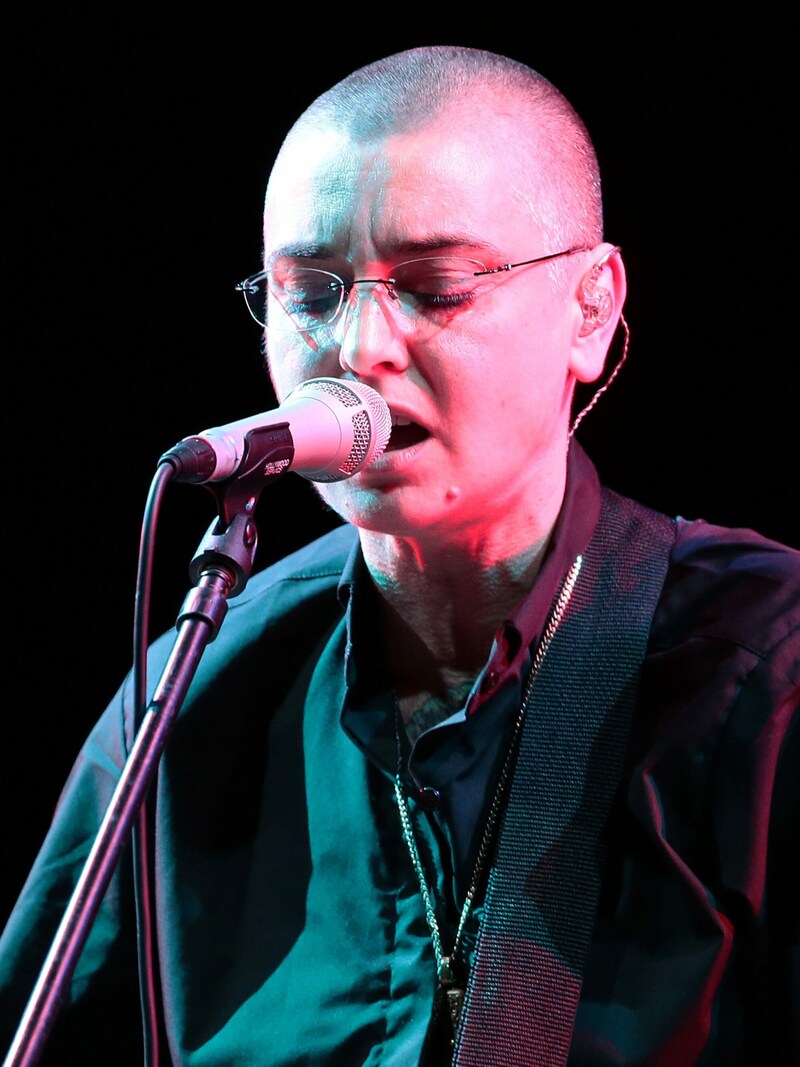 Sinead O’Connor 2013 bei einem Auftritt im Teatro La Fenice in Venedig (Bild: www.PPS.at)