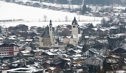 In Kitzbühel betreibt die Firma ihre Geschäfte. (Bild: Bildagentur Mühlanger )