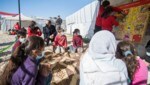 Außenminister Alexander Schallenberg (ÖVP) besichtigte anlässlich seiner Libanon-Reise das Flüchtlingscamp „Haouch er-Refqah“ in Baalbek im Libanon. (Bild: APA/BMEIA/MICHAEL GRUBER)