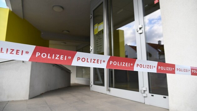 The police are increasingly busy in banks. (Bild: P. Huber)
