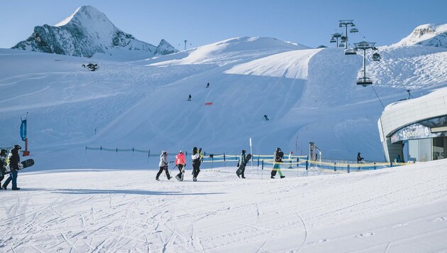 Wohnungen in Salzburgs Skiregionen sind weiterhin gefragt. In Kaprun kostete im Jahr 2020 ei n Quadratmeter im Schnitt 5665 Euro. (Bild: EXPA/Stefanie Oberhauser)