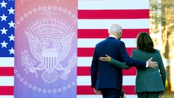 Joe Biden und Kamala Harris (Bild: AP Photo/Patrick Semansky, File)