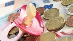Für Kinder aus anderen EU-Staaten muss es laut dem Europäischen Gerichtshof gleich viel Geld geben wie für österreichische - nicht mehr und auch nicht weniger. (Bild: PhotographyByMK - stock.adobe.com)