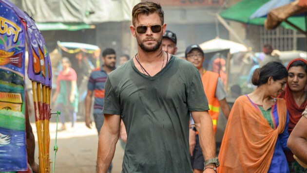 Als Tyler Rake begeisterte Chris Hemsworth im Netflix-Actionknaller „Extraction“ die Fans. Teil zwei wird nun in Wien gedreht. (Bild: NETFLIX)