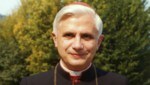 Joseph Ratzinger, damals Erzbischof von München und Freising, auf einem Archivbild aus dem Jahr 1979 (Bild: APA/AFP/Handout)