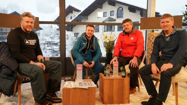 Bernhard Pletzenauer, Florian Phleps mit Claus Meinert und Verkaufschef Wolfgang Kos (von links). (Bild: Pail Sepp)