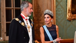 König Felipe und Königin Letizia von Spanien (Bild: Jonas Ekstromer / TT News Agency / picturedesk.com)
