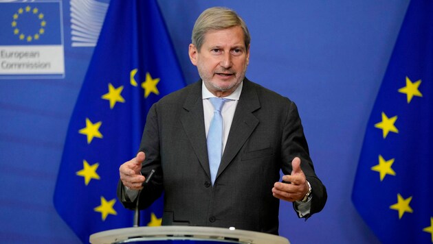 EU-Budgetkommissar Johannes Hahn (Bild: APA/AFP/POOL/Virginia Mayo)