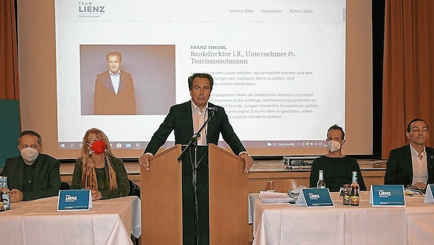 Ursula Strobl, Franz Theurl und Bernd Fuetsch (von links) wollen in Lienz für mehr Vielfalt im Gemeinderat sorgen. (Bild: Martin Oberbichler)