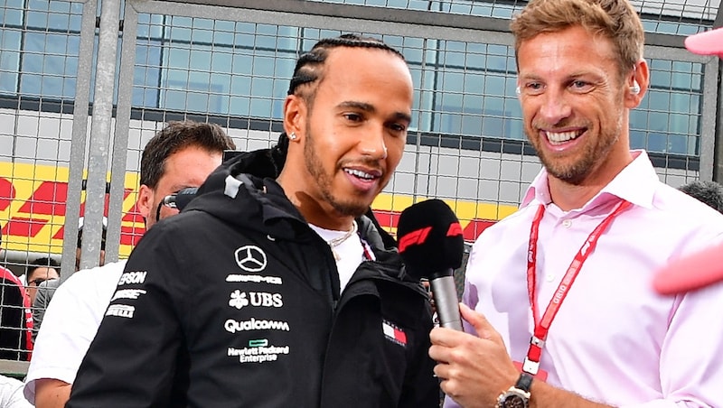 Jenson Button (r.) führte nach dem Silverstone-GP die Interviews. (Bild: AFP or licensors)