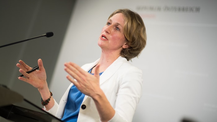 She is probably one of the best-known personalities of past committees of inquiry. The NEOS must ...